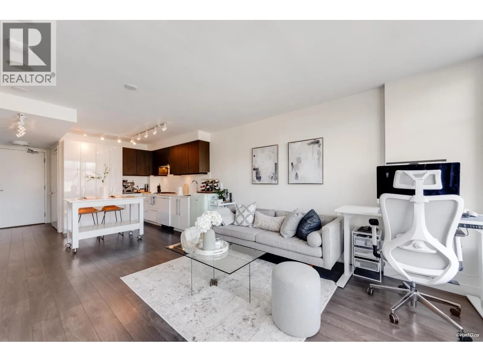 188 AGNES STREET, New Westminster