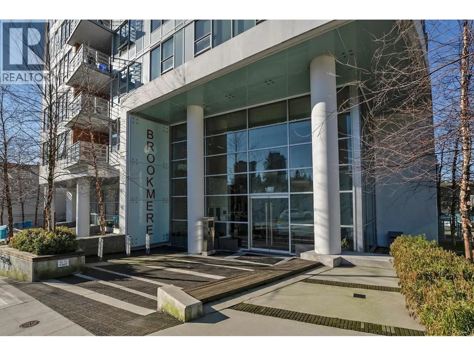 530 N WHITING WAY, Coquitlam