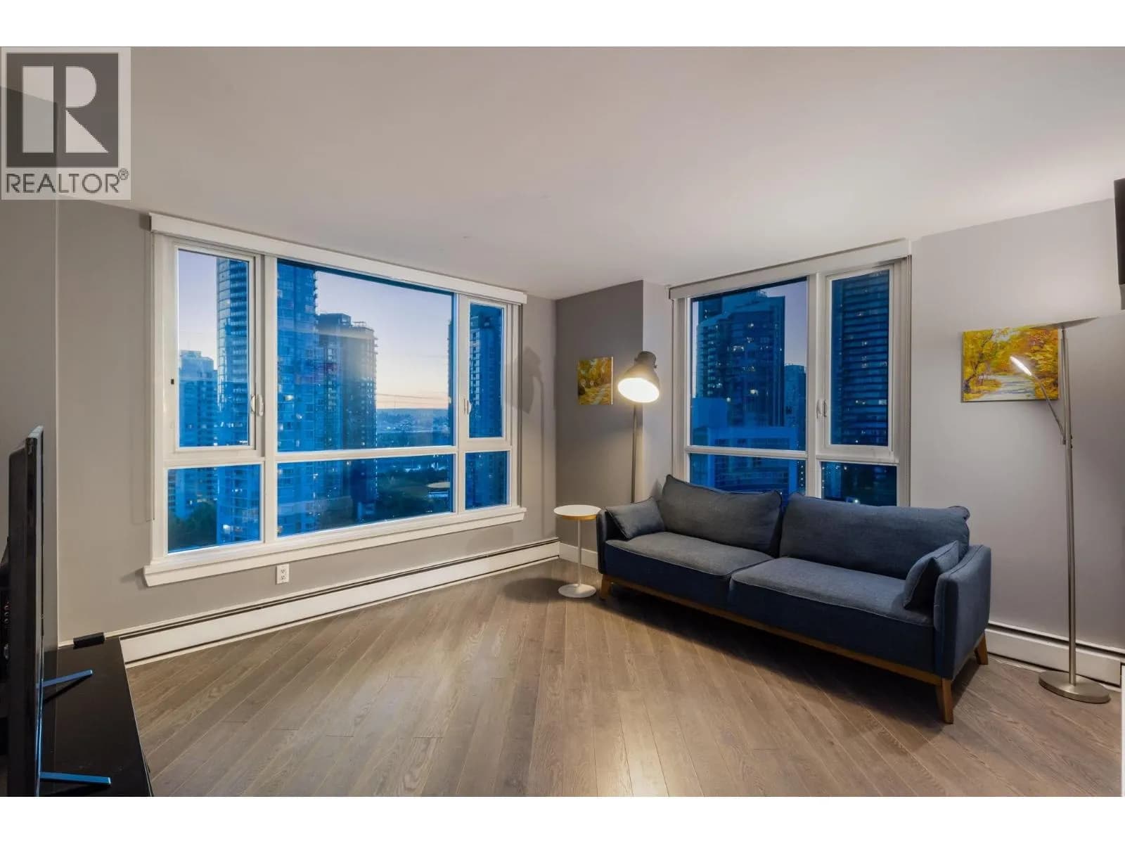 #2101 388 DRAKE STREET, Vancouver, BC photo 3