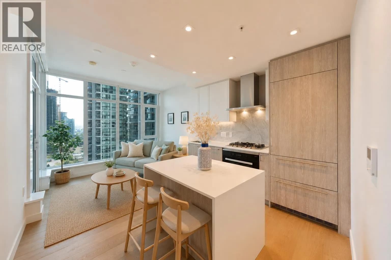 #1608 2288 ALPHA AVENUE, Burnaby, BC photo 3