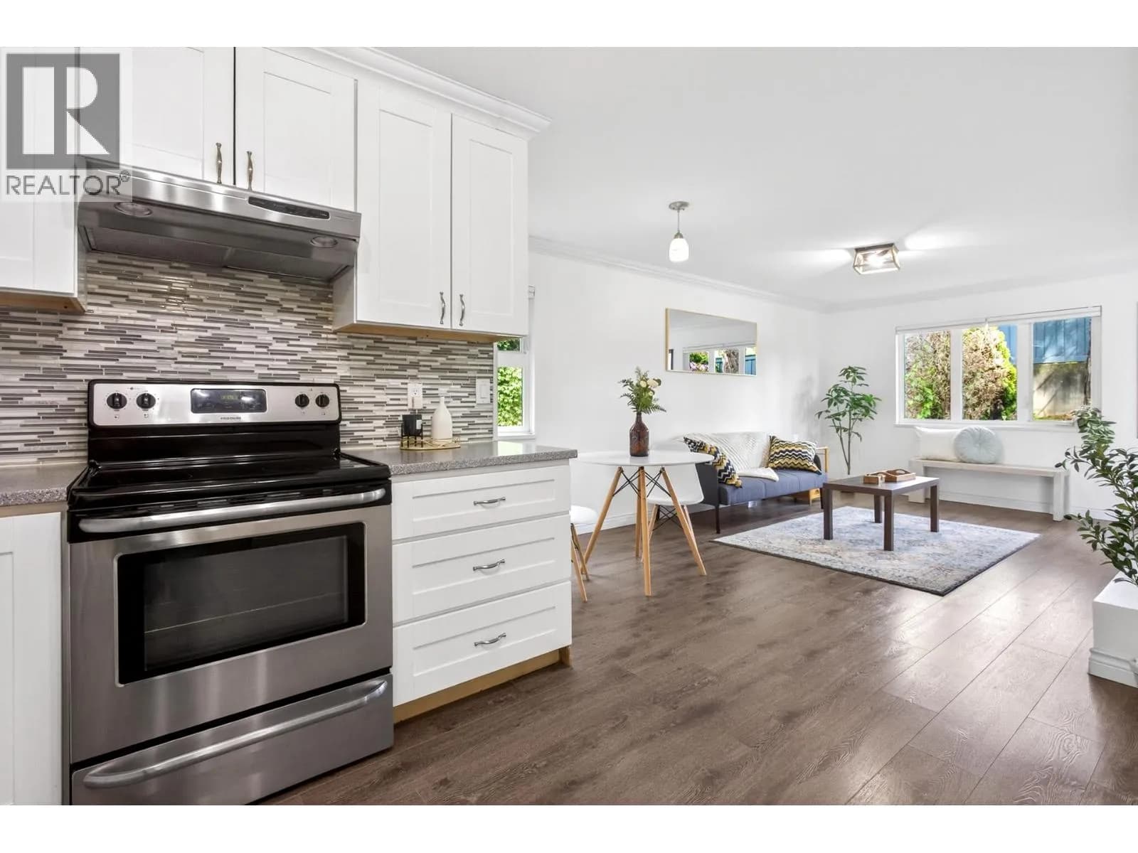 1122 KING ALBERT AVENUE, Coquitlam