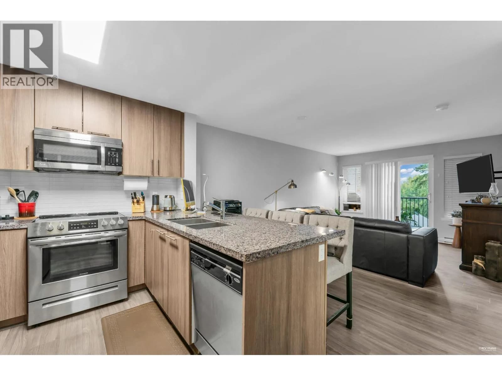 #409 12075 EDGE STREET, Maple Ridge, BC photo 1