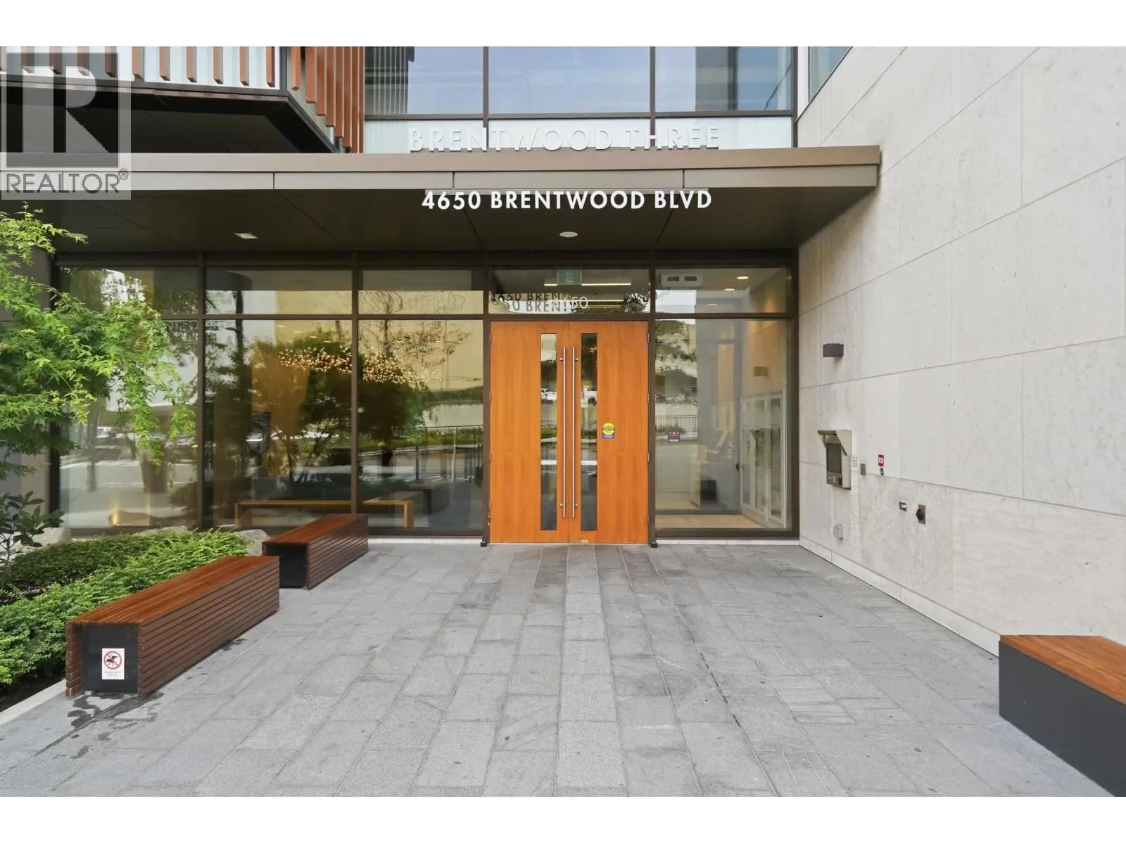 #904 4650 BRENTWOOD BOULEVARD, Burnaby, BC photo 2