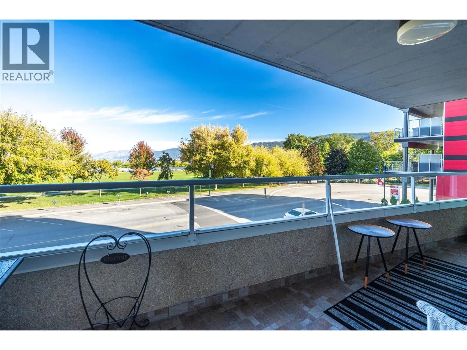 #202 86 Lakeshore Drive, Penticton, BC photo 1