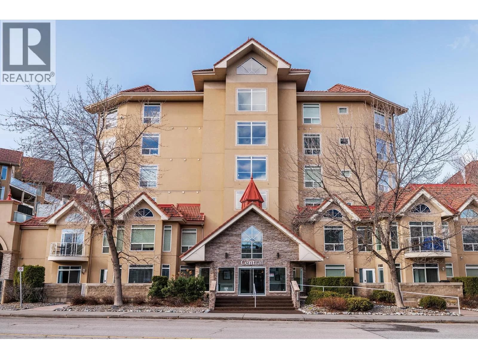 1088 Sunset Drive, Kelowna