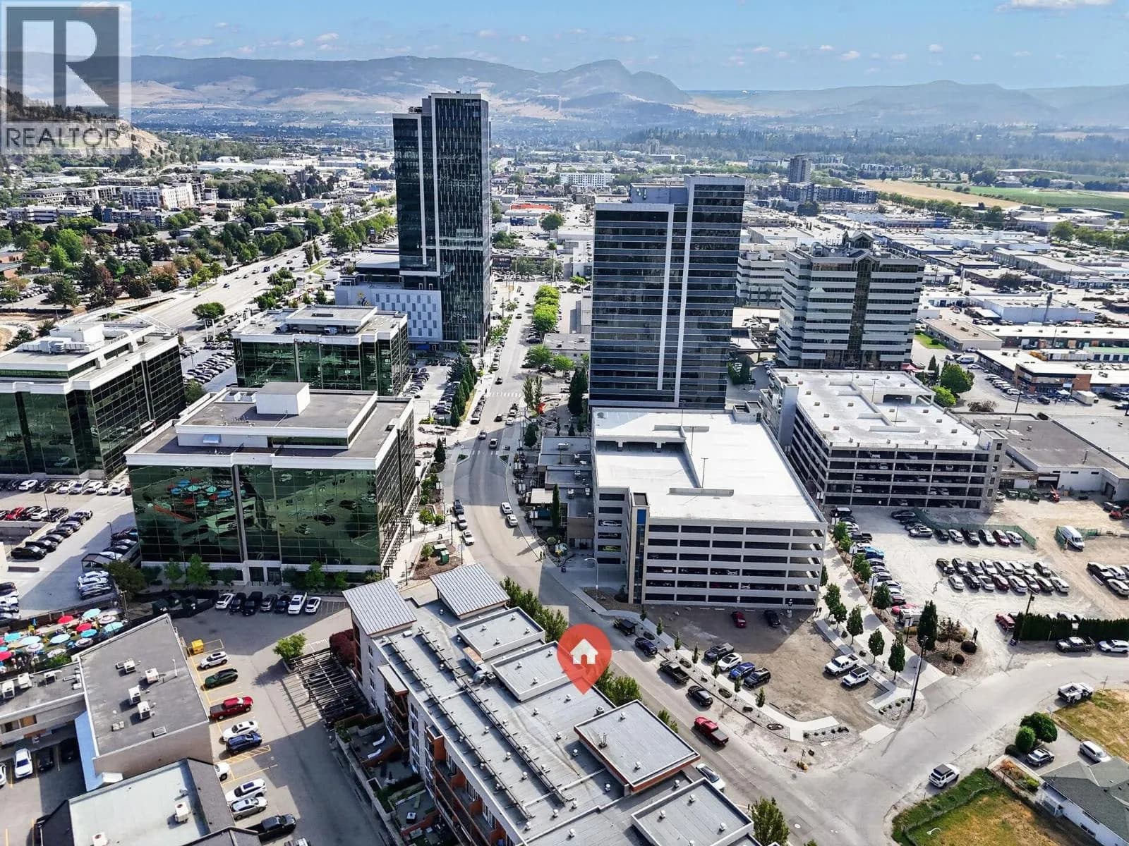 #306 1550 Dickson Avenue, Kelowna, BC photo 3