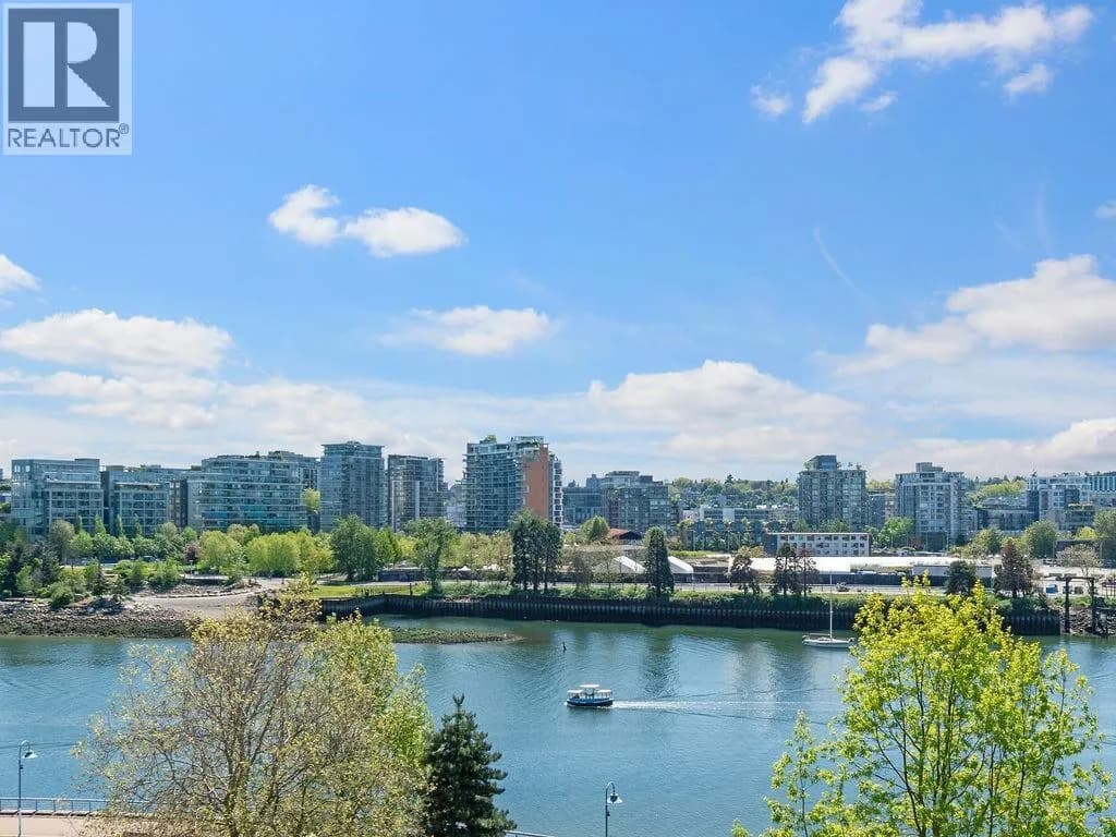 #801 980 COOPERAGE WAY, Vancouver, BC photo 2