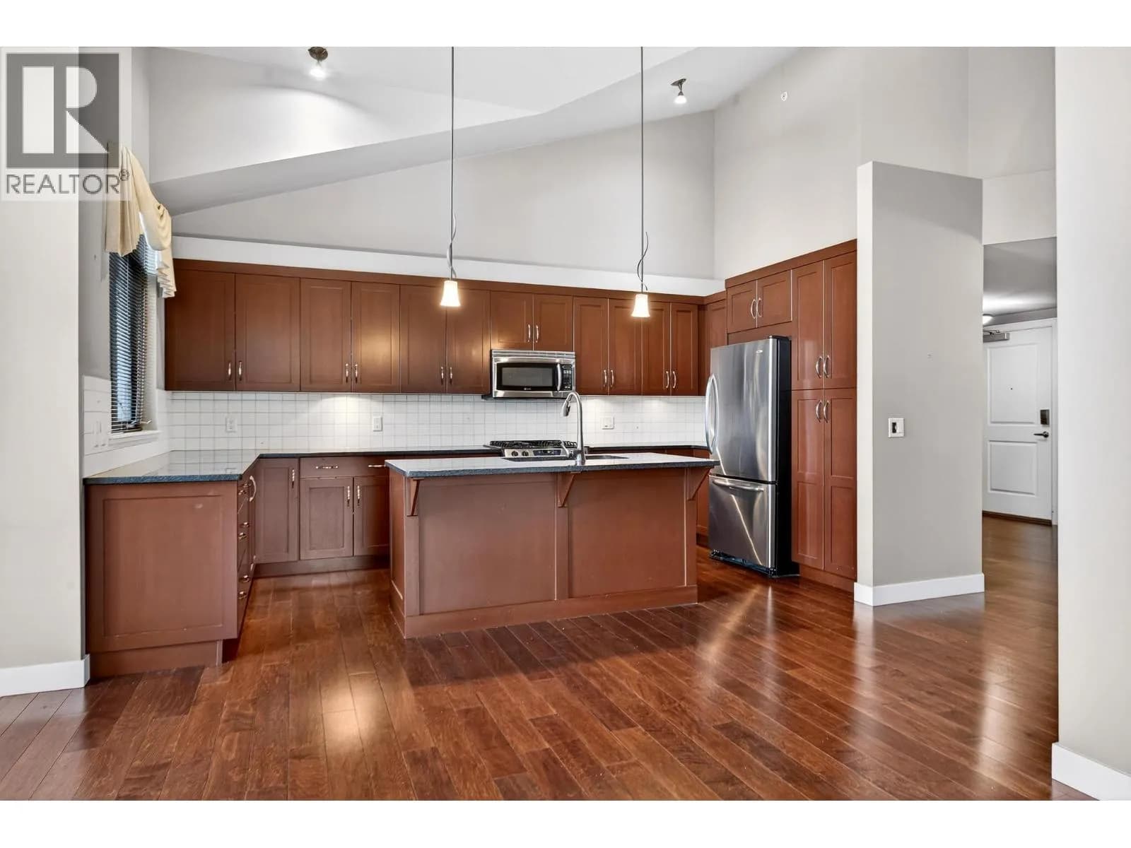 #203 600 Sarsons Road, Kelowna, BC photo 3