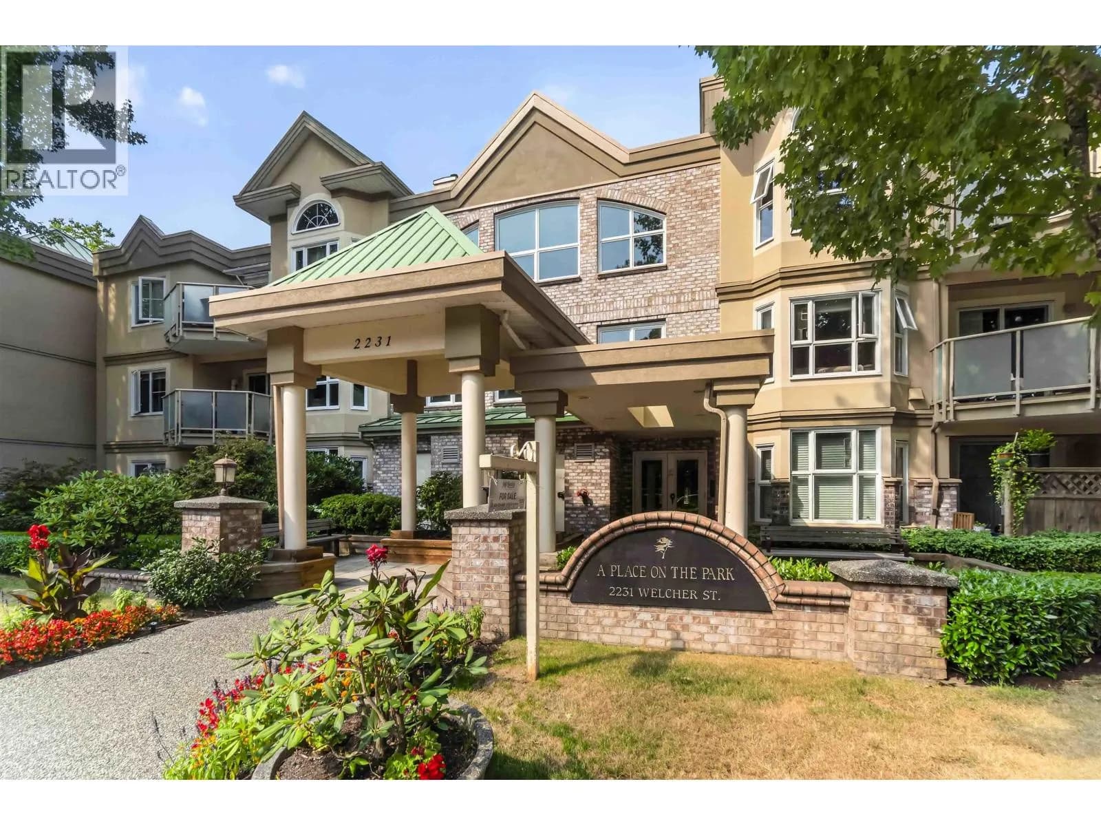 2231 WELCHER AVENUE, Port Coquitlam