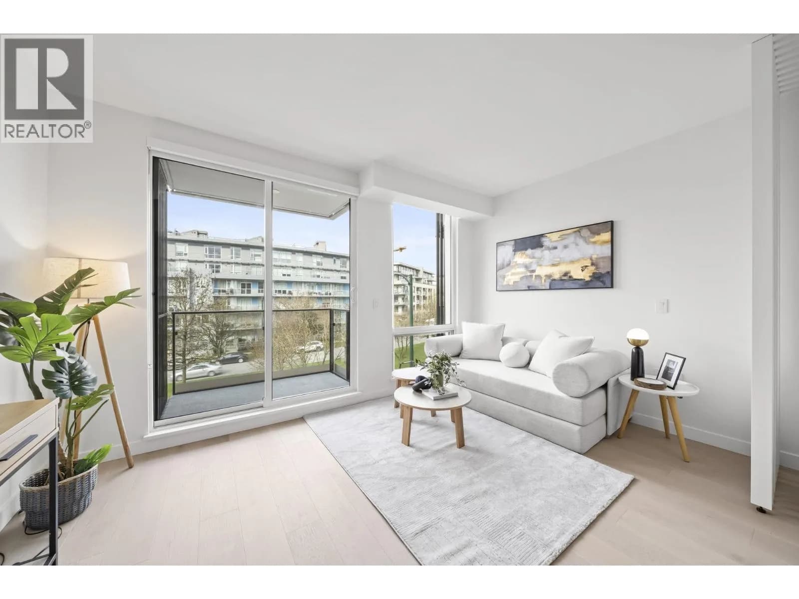 5212 CAMBIE STREET, Vancouver