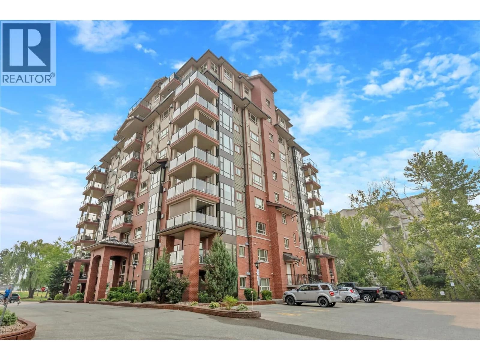 #705 2125 Atkinson Street, Penticton, BC photo 1
