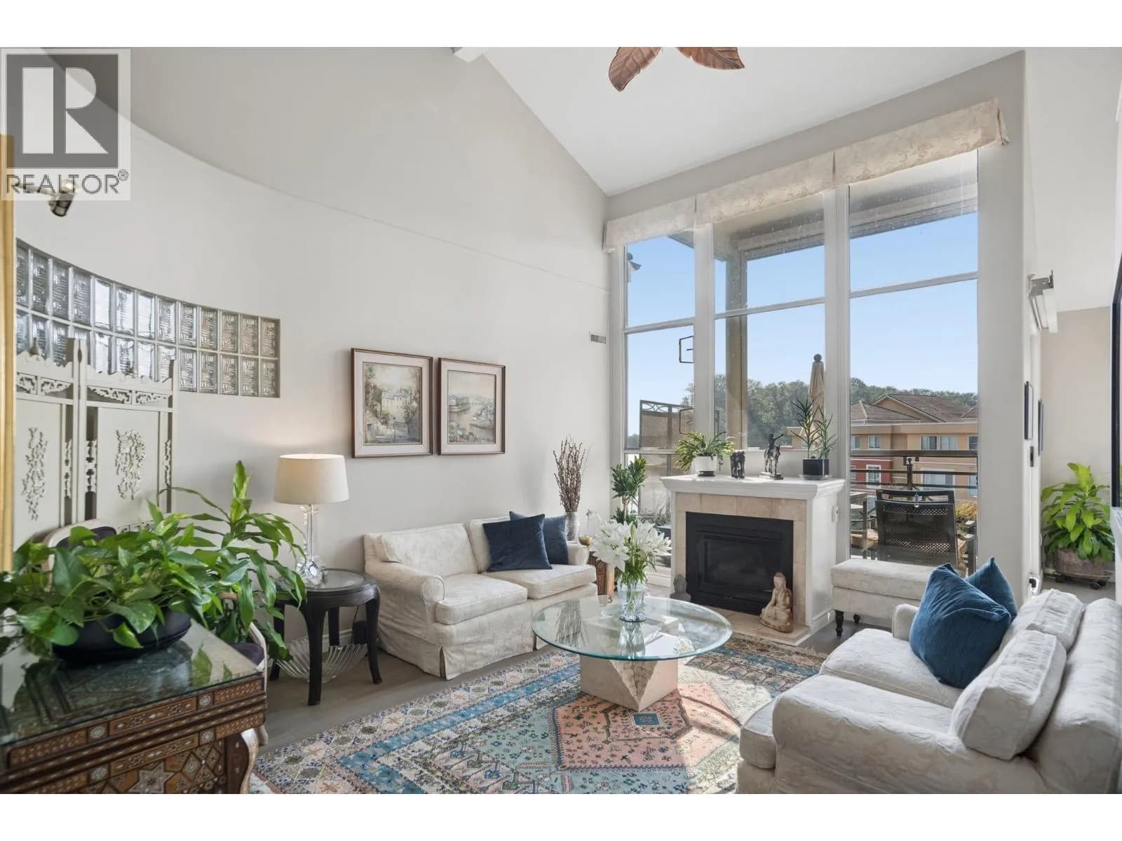 2 RENAISSANCE SQUARE, New Westminster