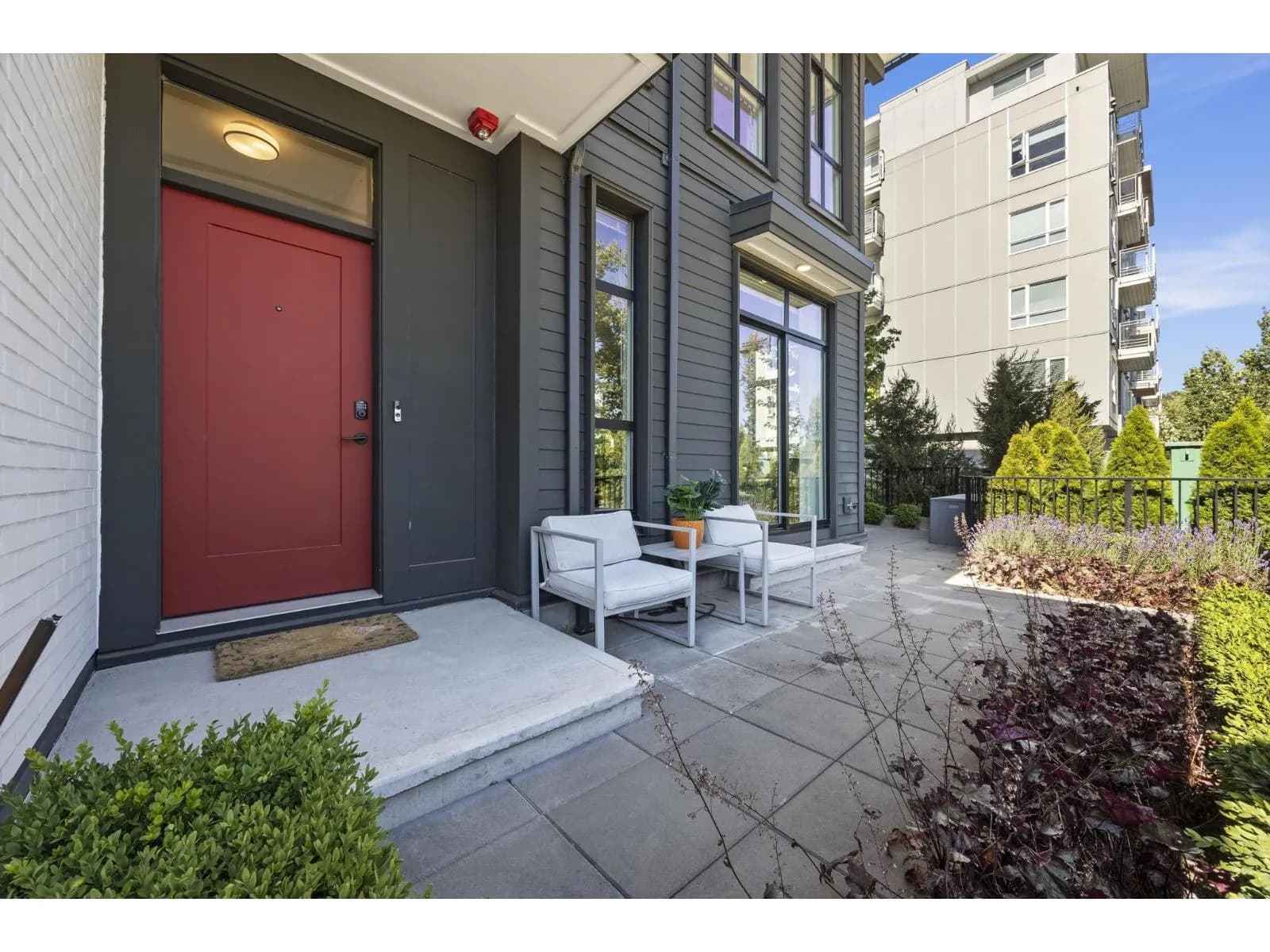 #117 13933 105 BOULEVARD, Surrey, BC photo 3