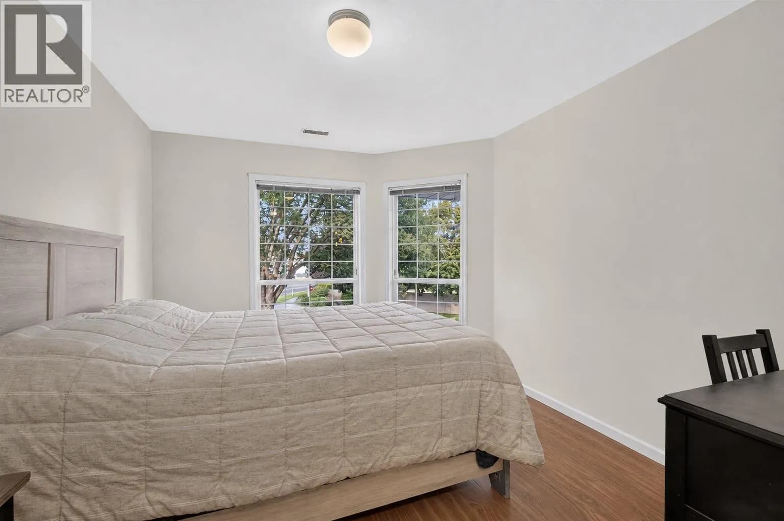 #205 2350 Stillingfleet Road, Kelowna, BC photo 3