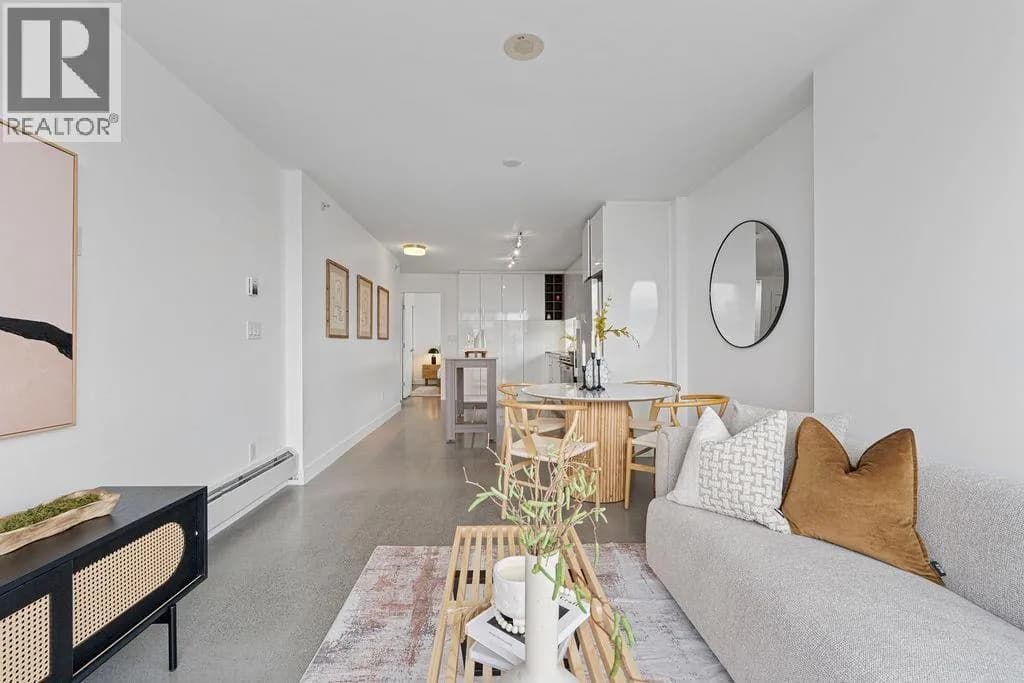 #807 231 E PENDER STREET, Vancouver, BC photo 4