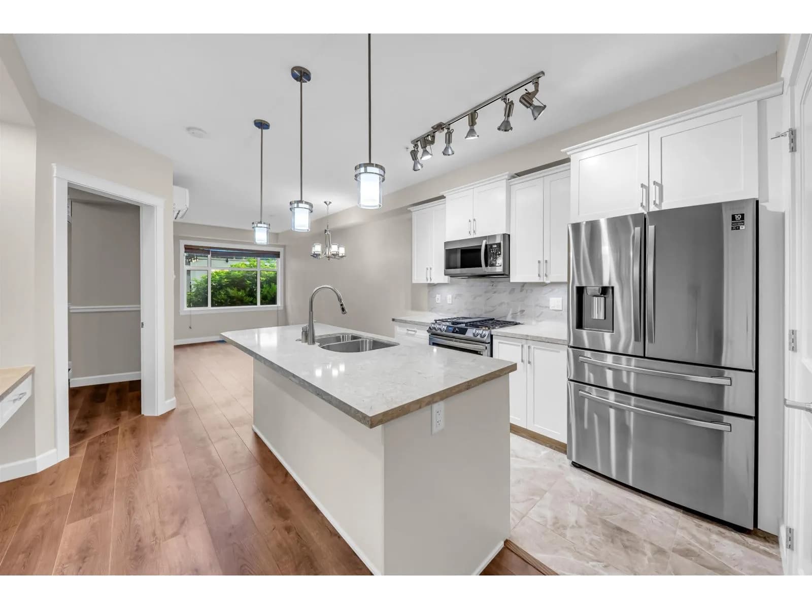 20328 86 AVENUE, Langley