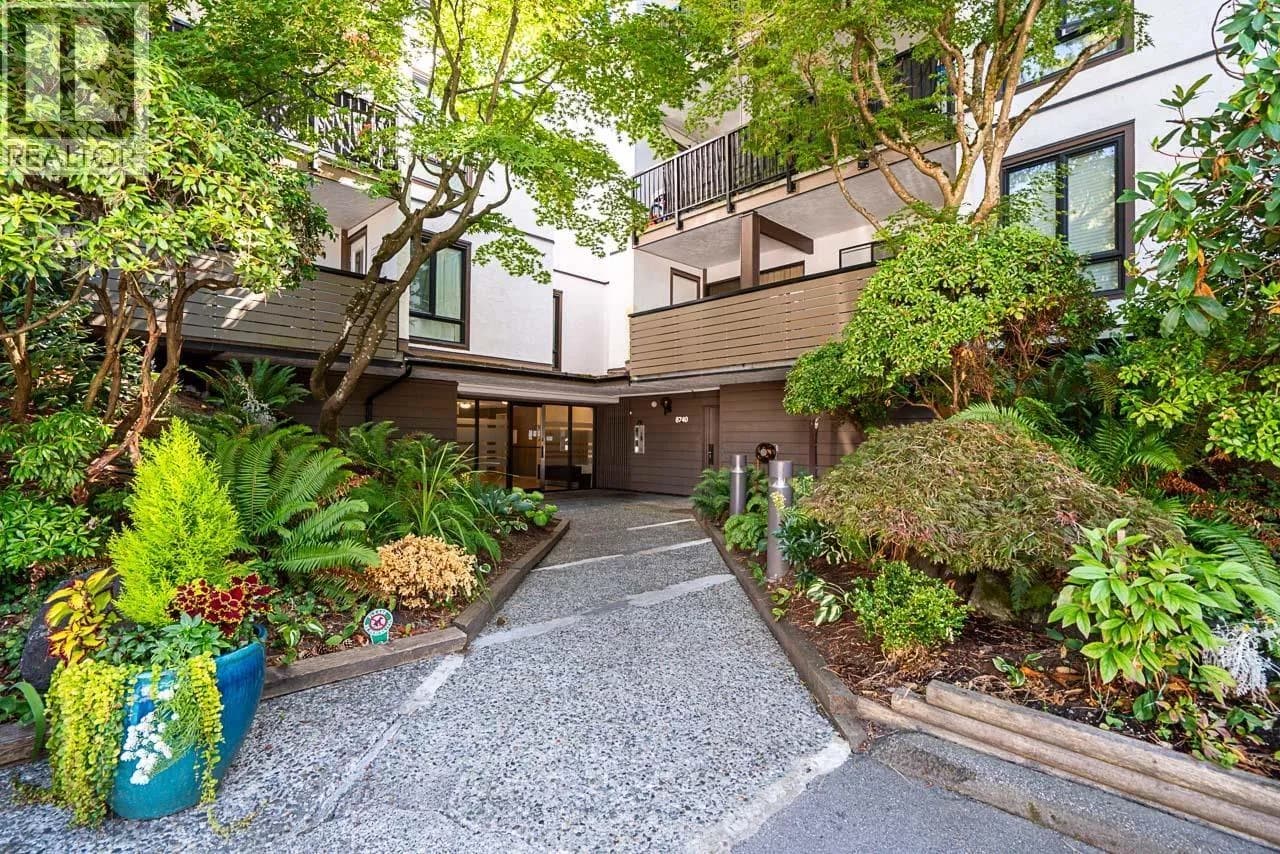 8740 NO. 1 ROAD, Richmond