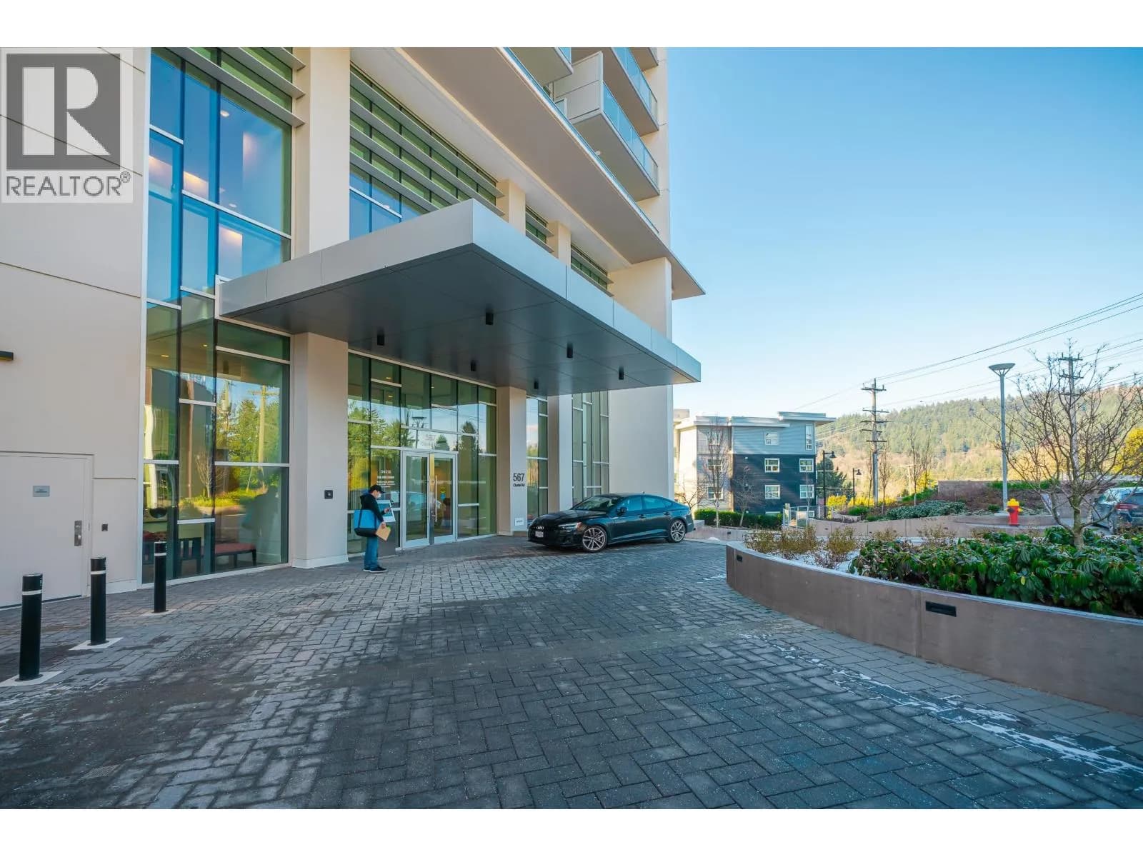 #3901 567 CLARKE ROAD, Coquitlam, BC photo 2