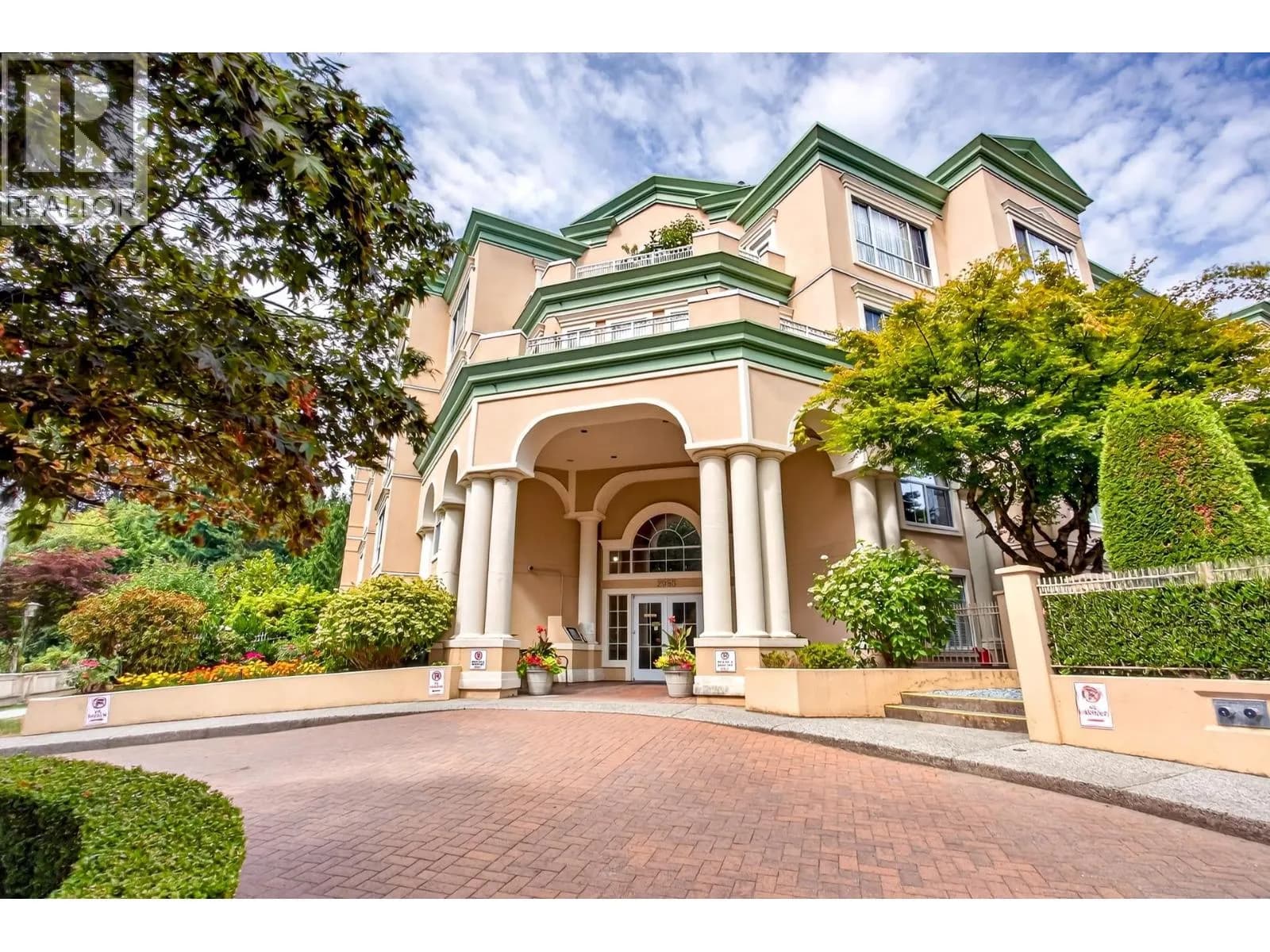 2985 PRINCESS CRESCENT, Coquitlam