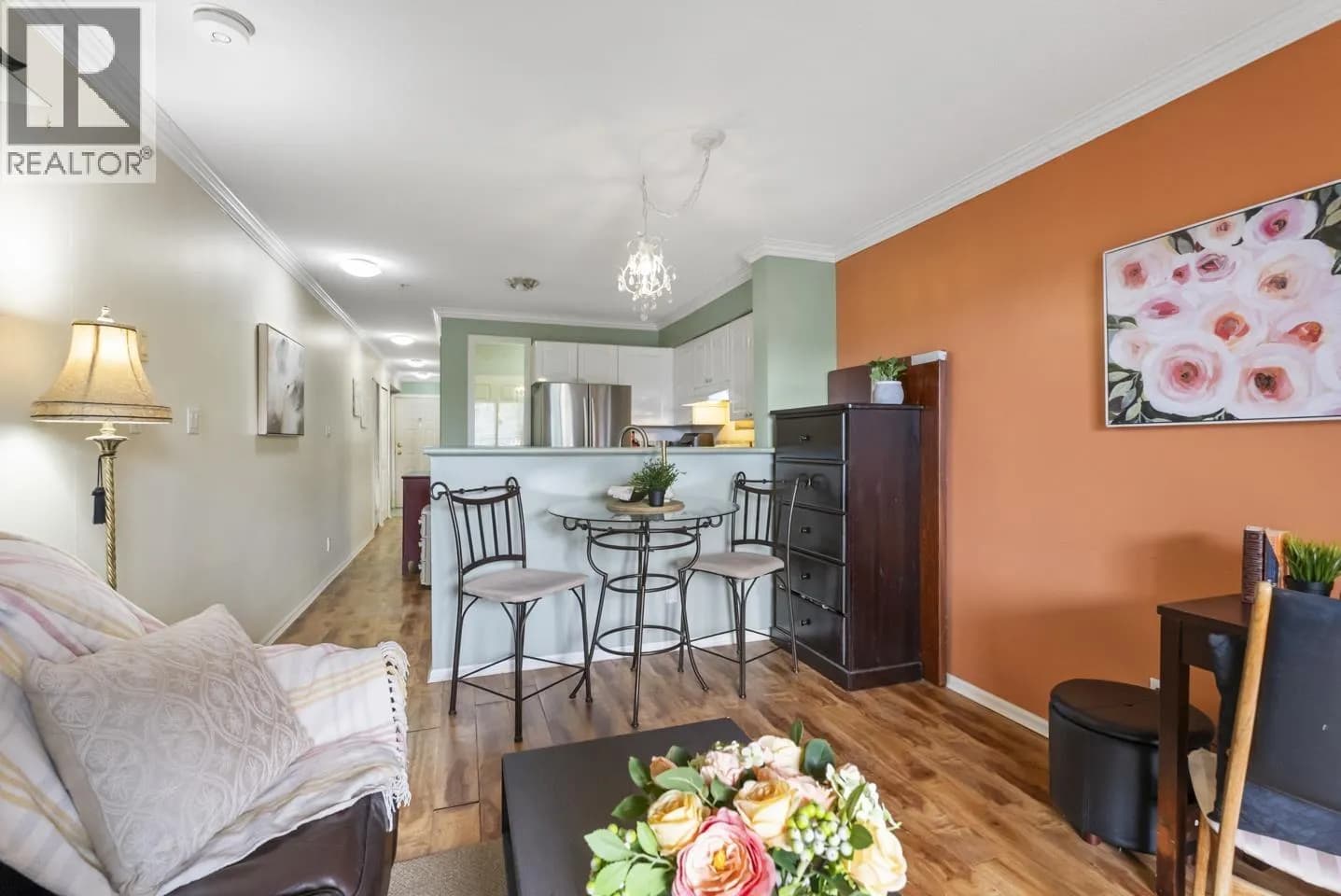 #202 868 KINGSWAY, Vancouver, BC photo 4