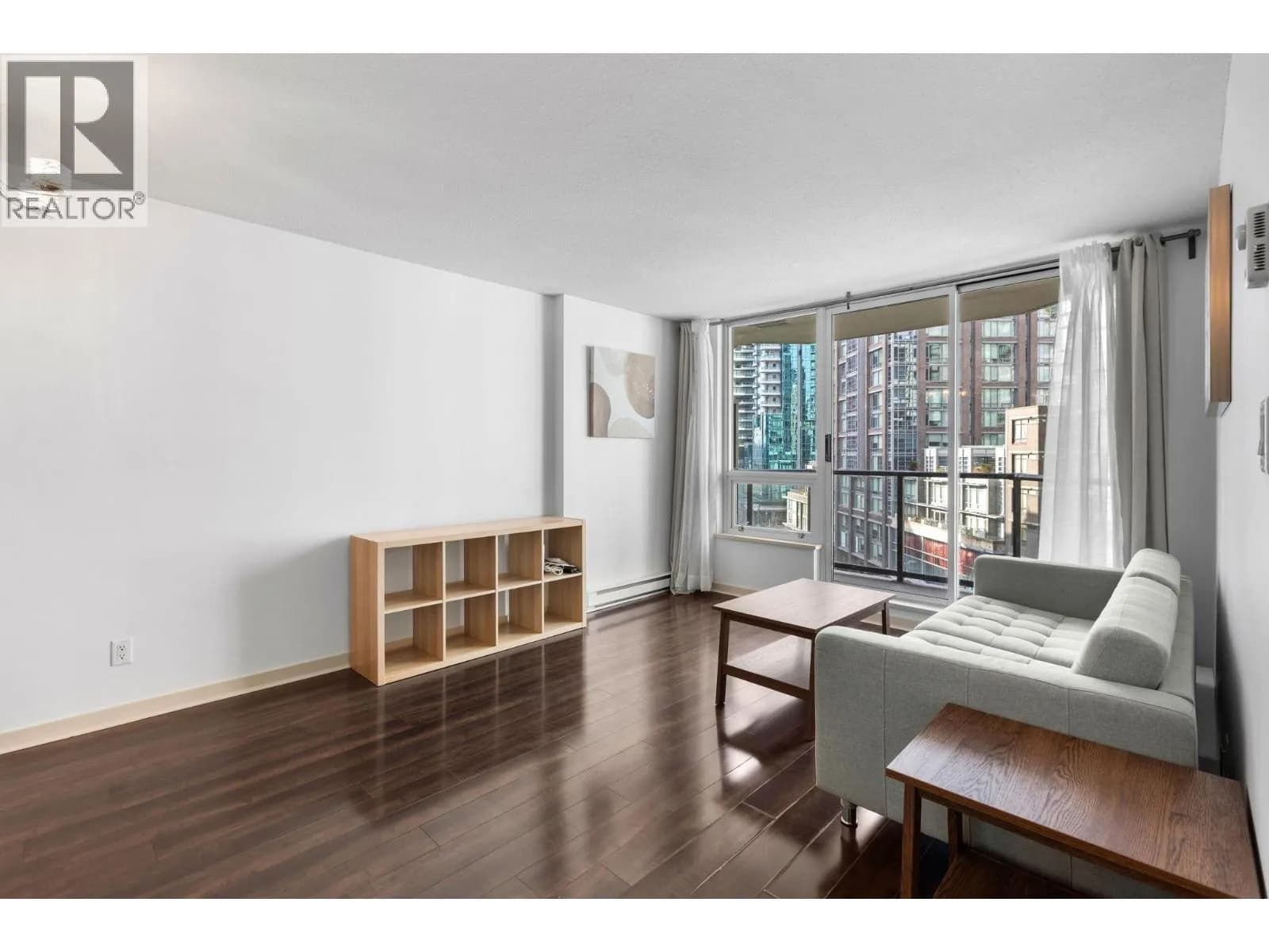 #706 1212 HOWE STREET, Vancouver, BC photo 2
