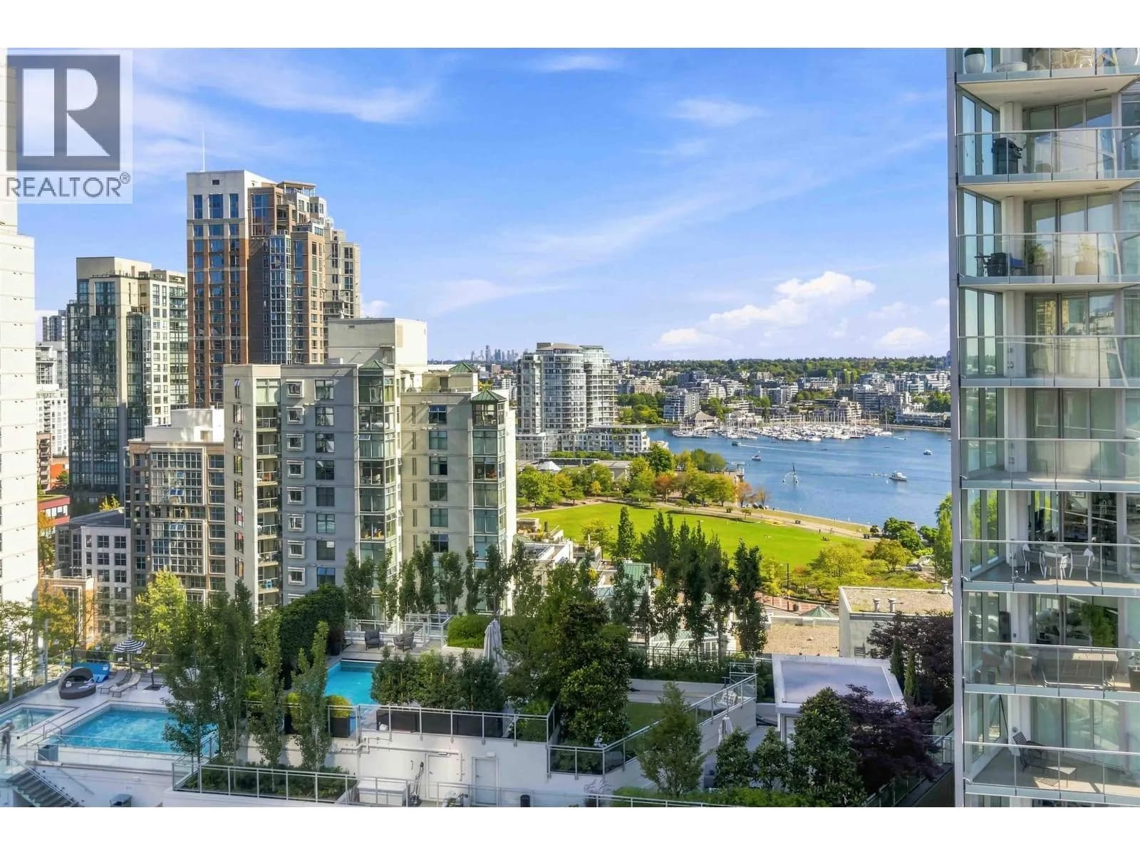 501 PACIFIC STREET, Vancouver