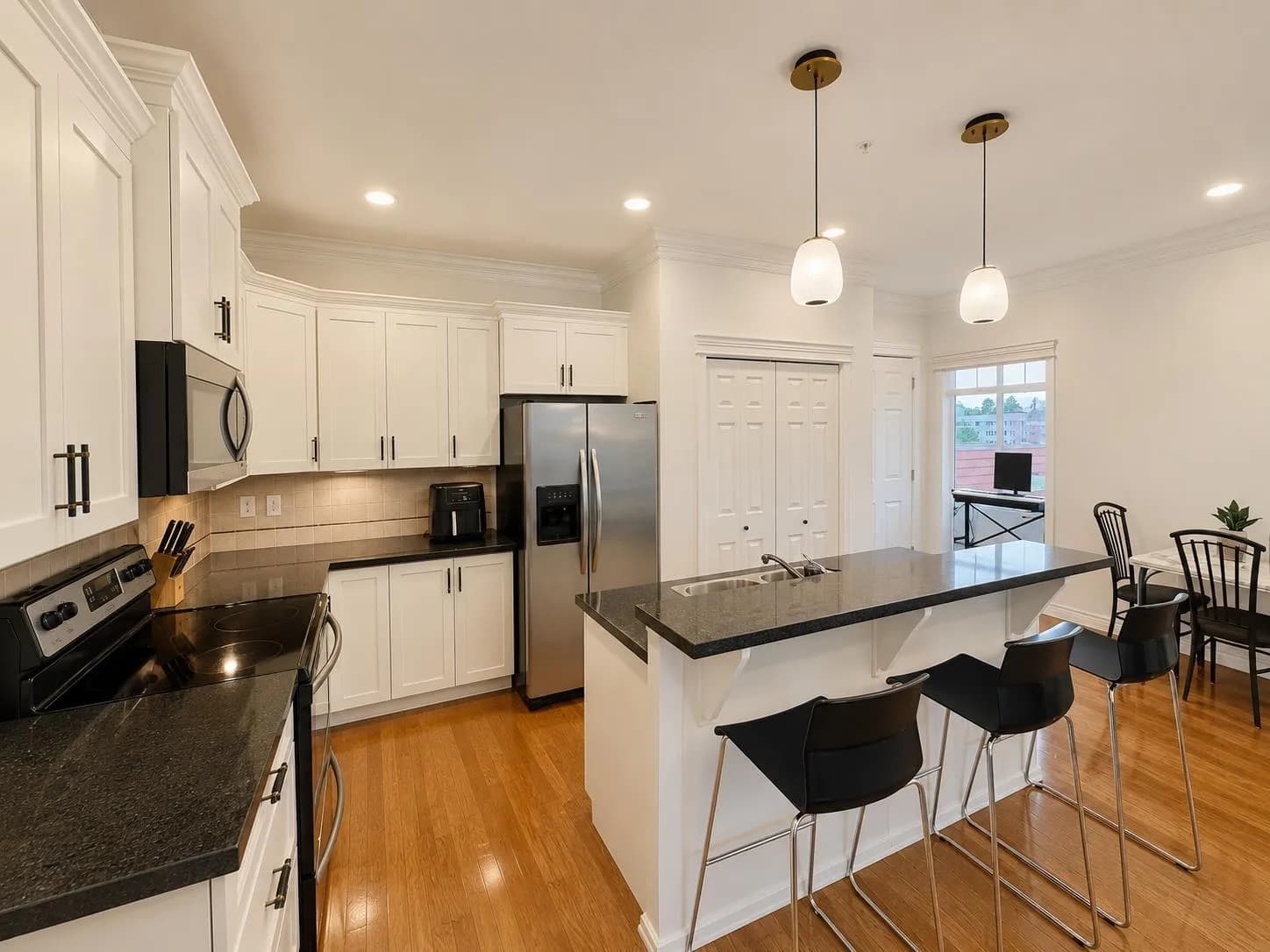 #401 9108 MARY STREET, Chilliwack, BC photo 2