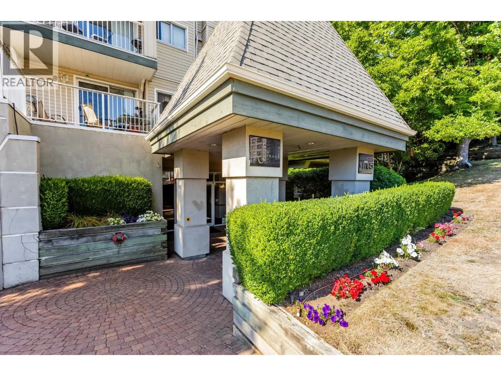 #103 1035 AUCKLAND STREET, New Westminster, BC photo 3
