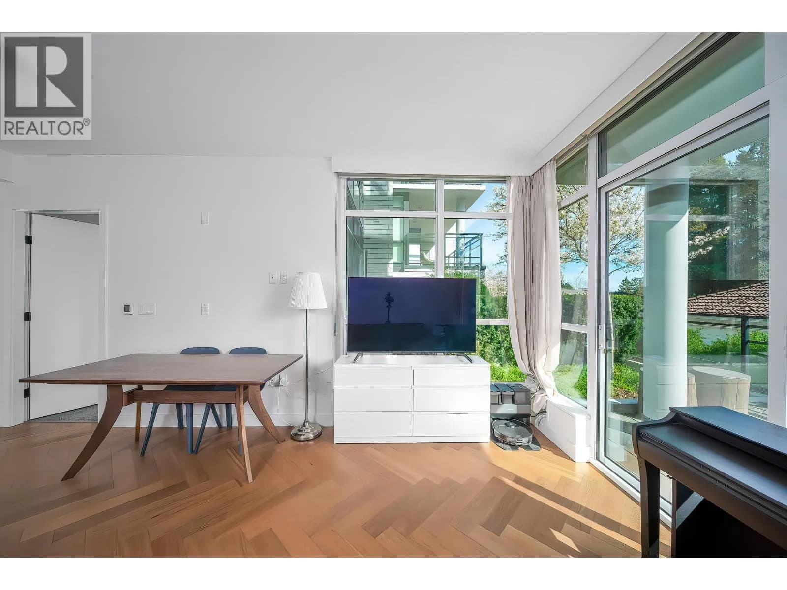 #106 458 63RD AVENUE, Vancouver, BC photo 4