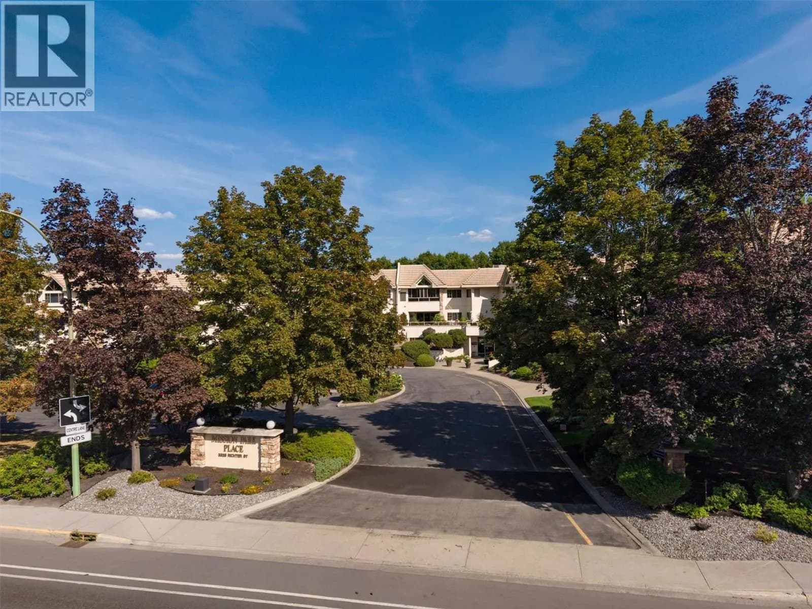 #101 3335 Richter Street, Kelowna, BC photo 3