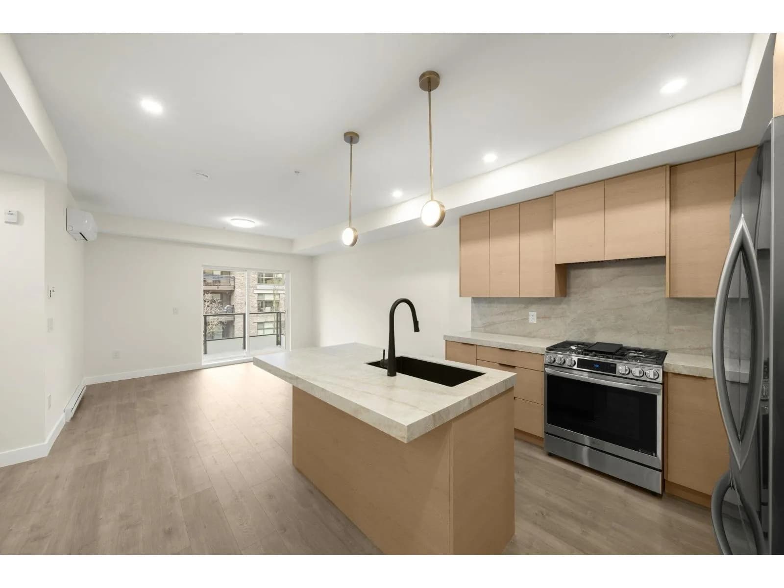 #211 15353 17 AVENUE, Surrey, BC photo 3