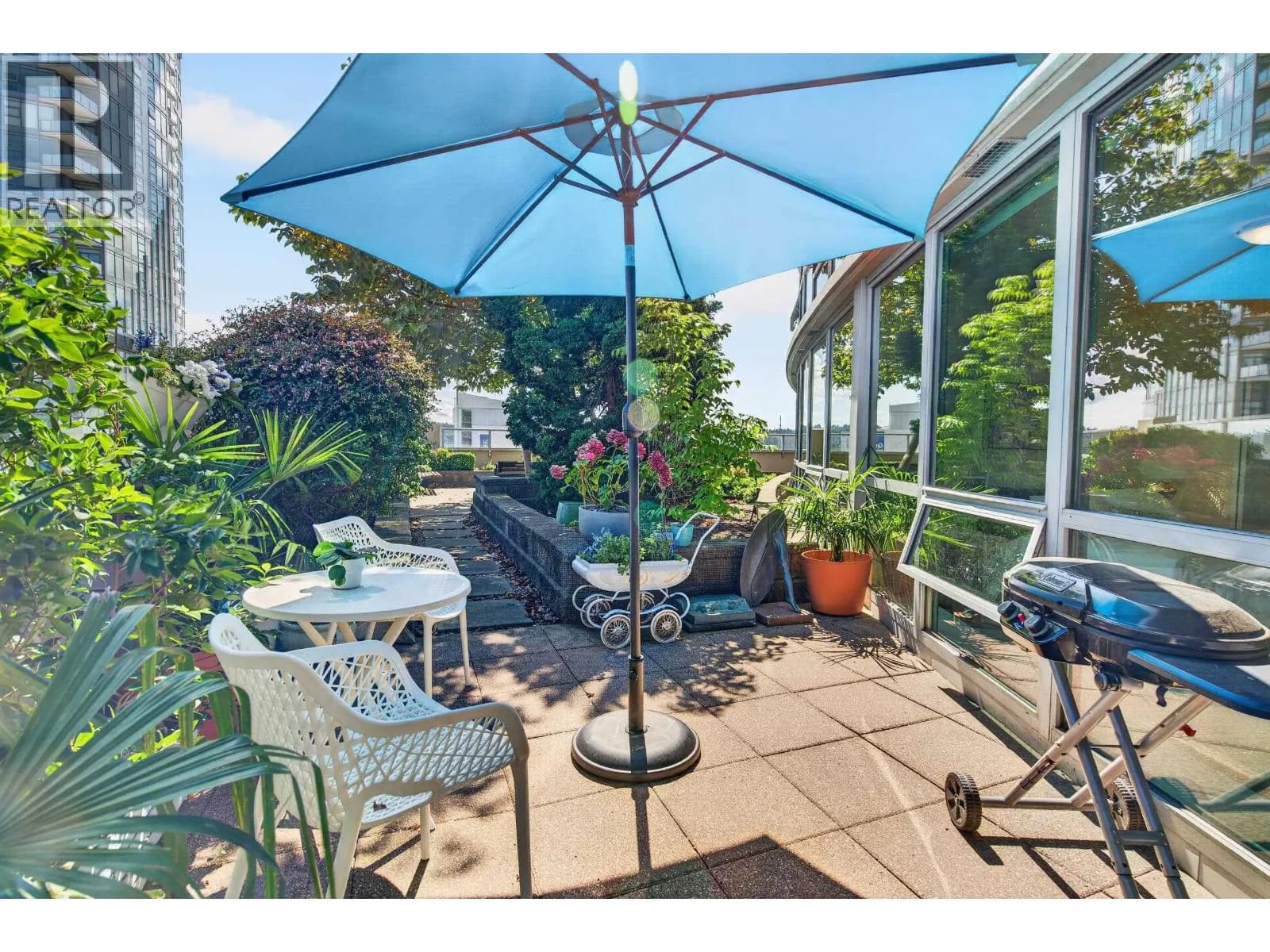#507 14 BEGBIE STREET, New Westminster, BC photo 2