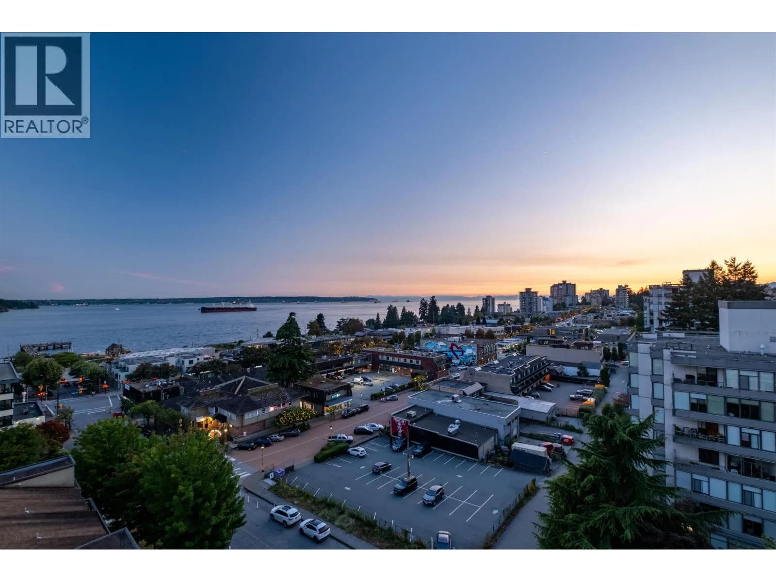 1390 DUCHESS AVENUE, West Vancouver