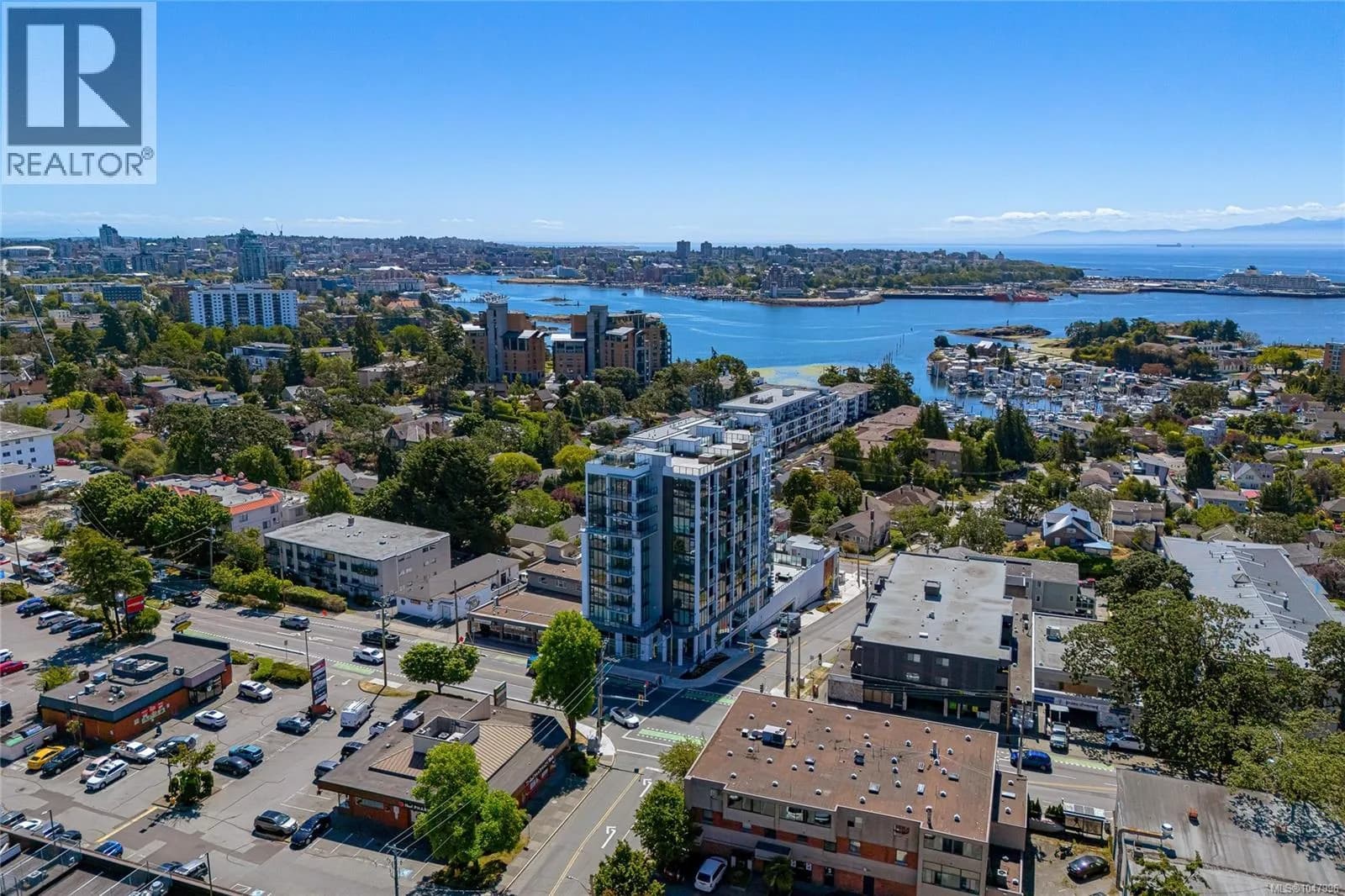 899 Esquimalt St, Esquimalt