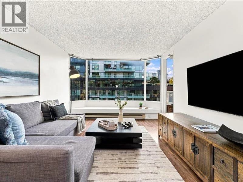 #608 1330 HORNBY STREET, Vancouver, BC photo 2