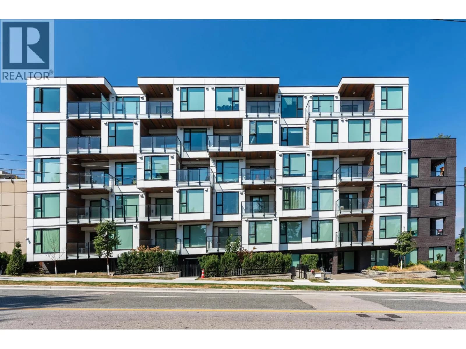 5399 JOYCE STREET, Vancouver
