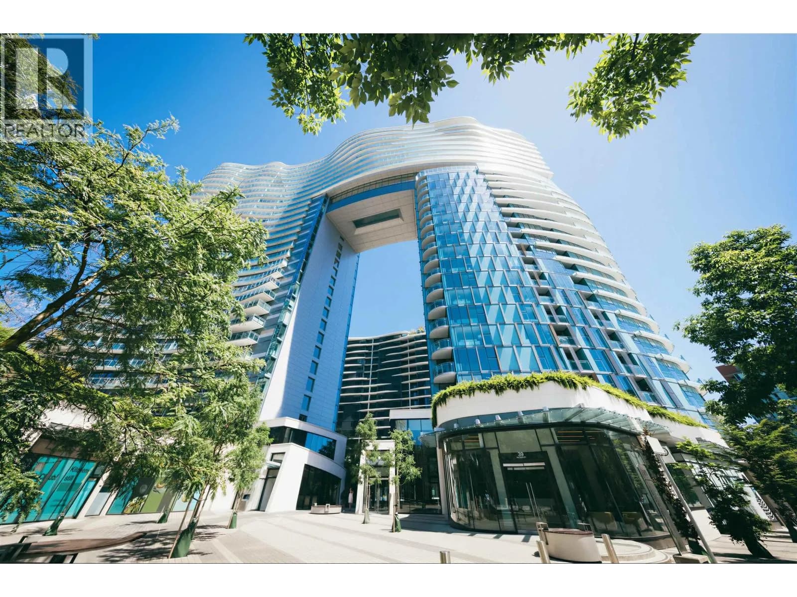 #1785 87 NELSON STREET, Vancouver, BC photo 2