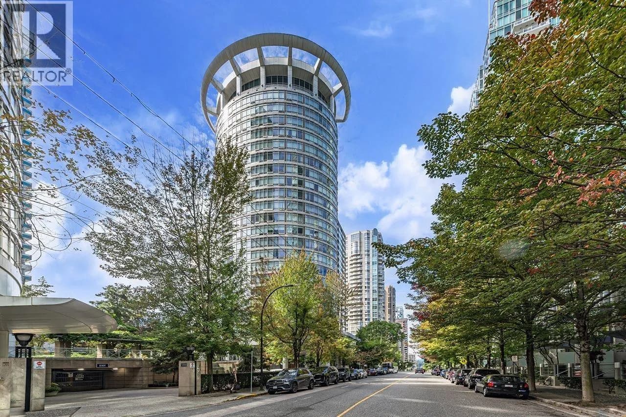 1288 ALBERNI STREET, Vancouver