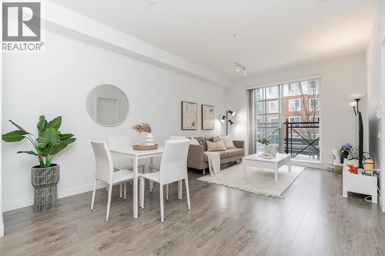 618 COMO LAKE AVENUE, Coquitlam