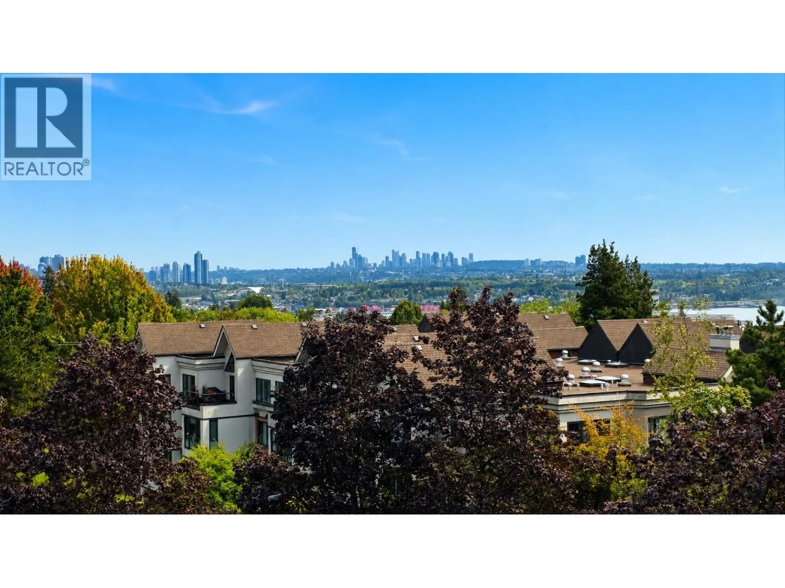 #502 128 E 8TH STREET, North Vancouver, BC photo 2