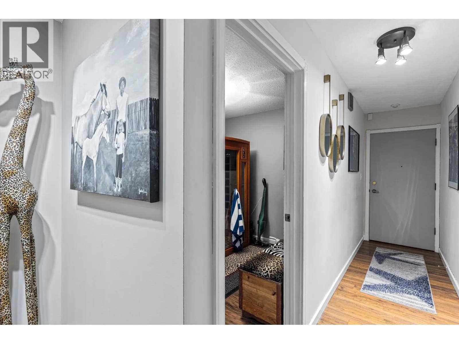 #218 1665 Ufton Court, Kelowna, BC photo 3