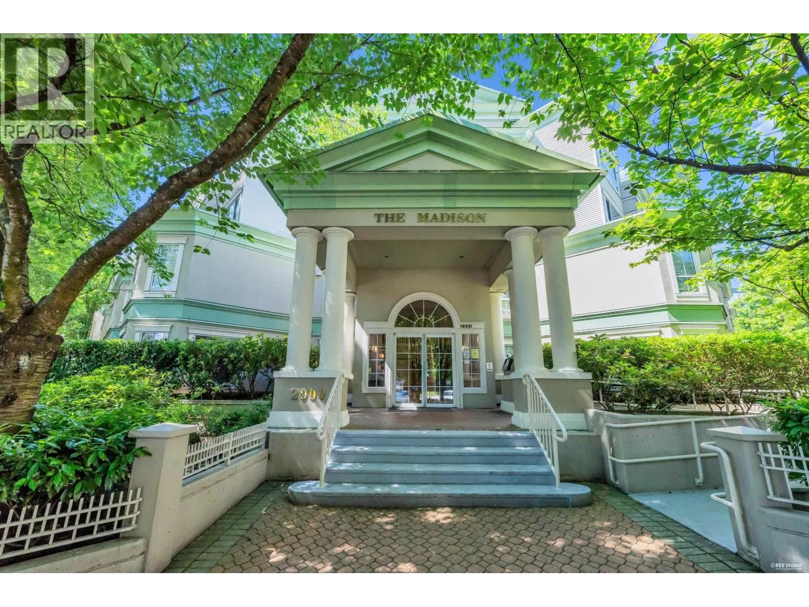 2990 PRINCESS CRESCENT, Coquitlam