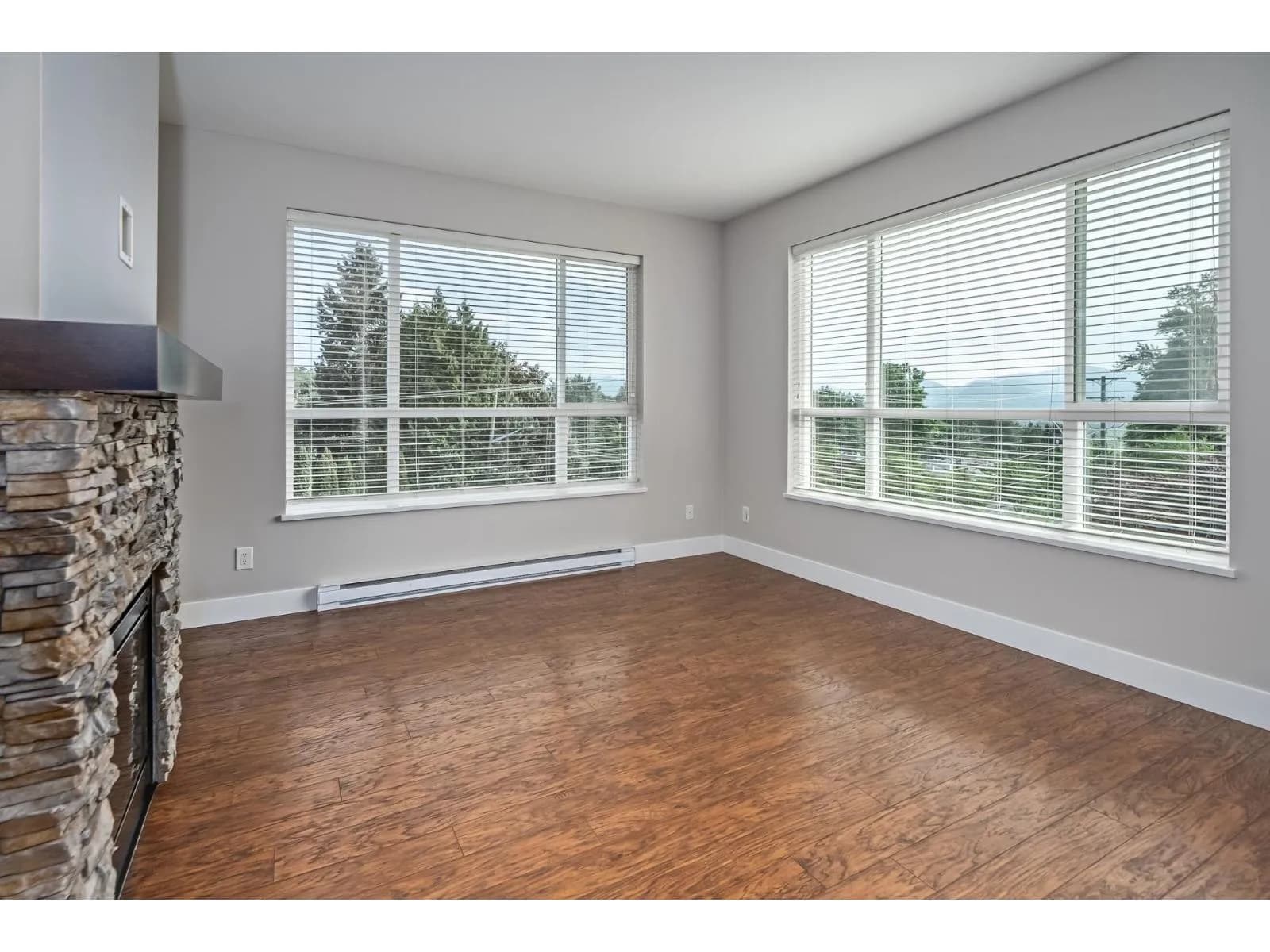 #303 3192 GLADWIN ROAD, Abbotsford, BC photo 4