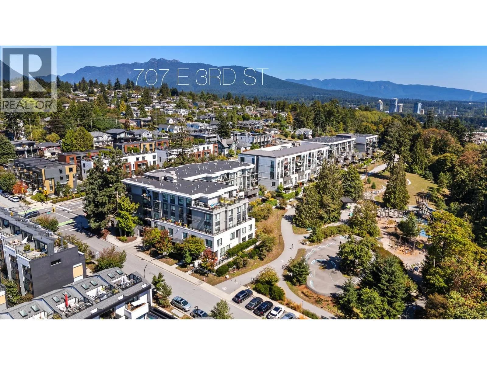 #208 707 E 3 STREET, North Vancouver, BC photo 2