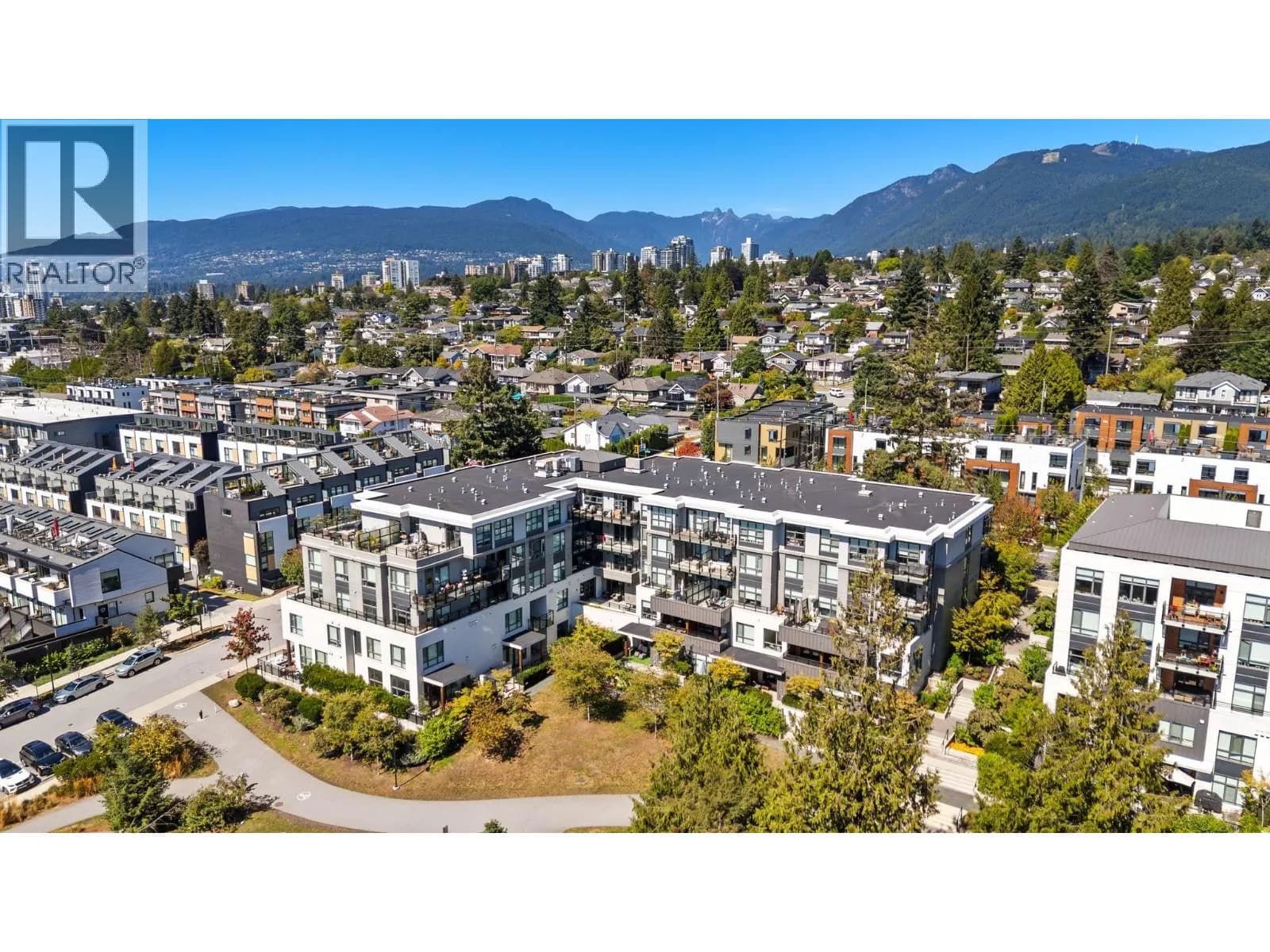 #208 707 E 3 STREET, North Vancouver, BC photo 3