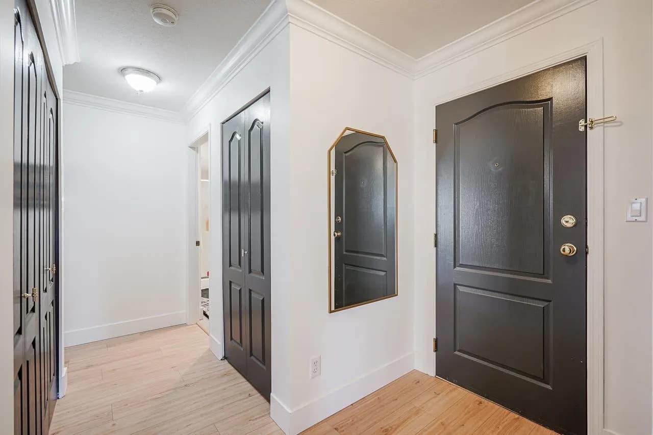 #208 32075 GEORGE FERGUSON WAY, Abbotsford, BC photo 3