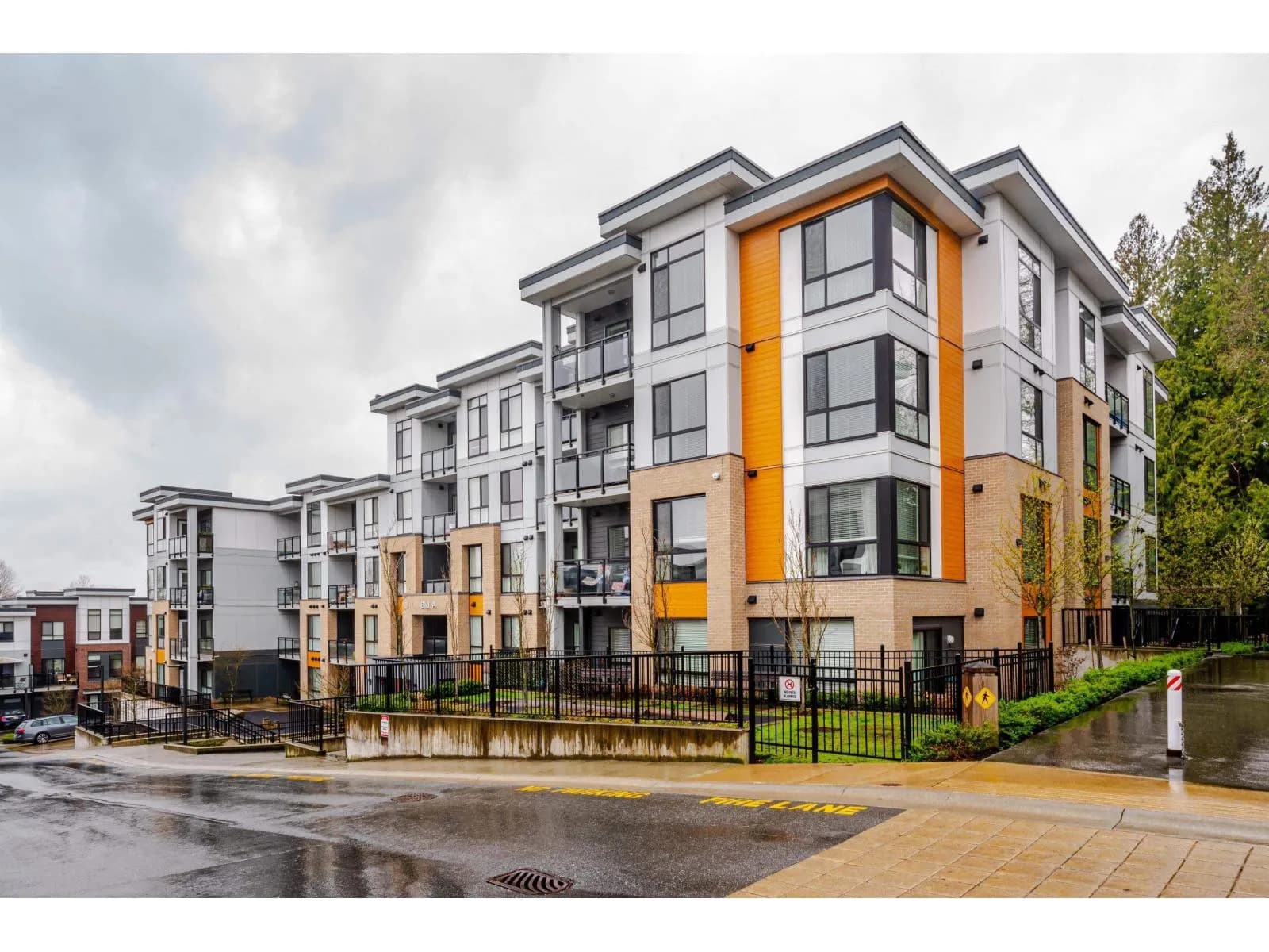 20087 68 AVENUE, Langley