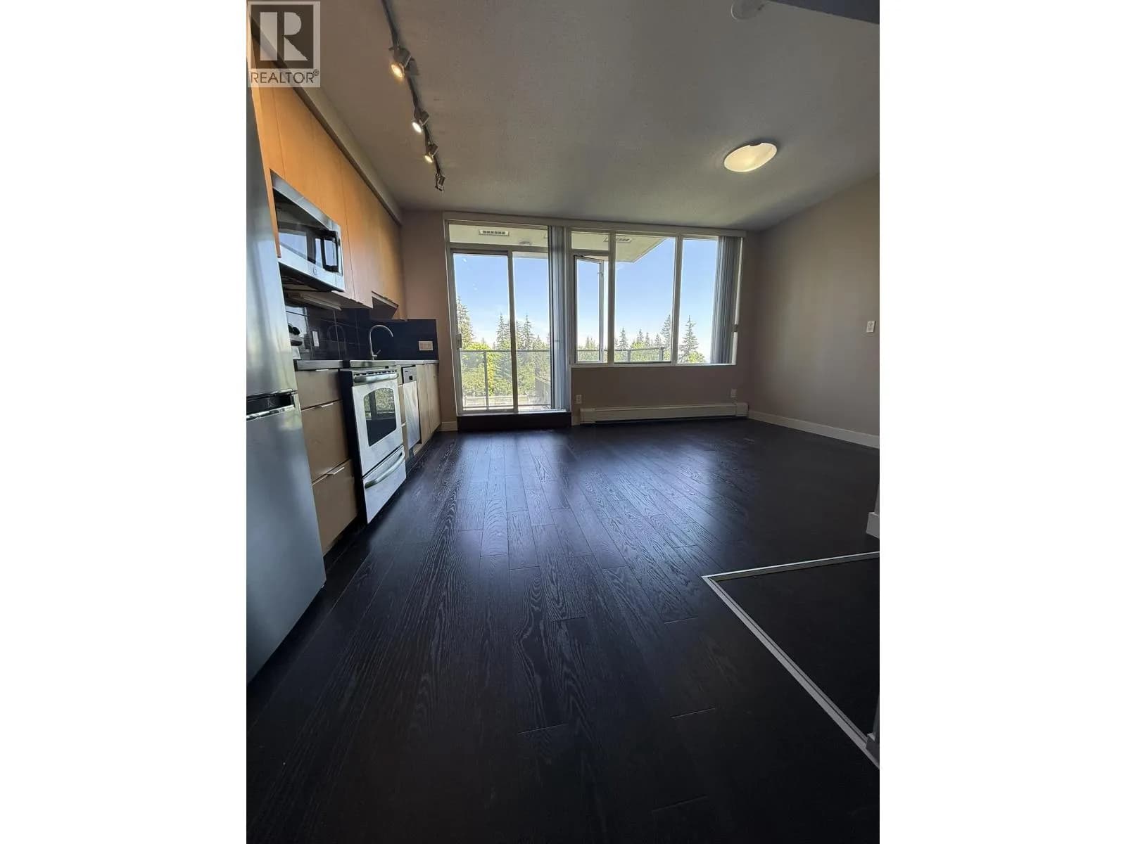 #507 9025 HIGHLAND COURT, Burnaby, BC photo 3
