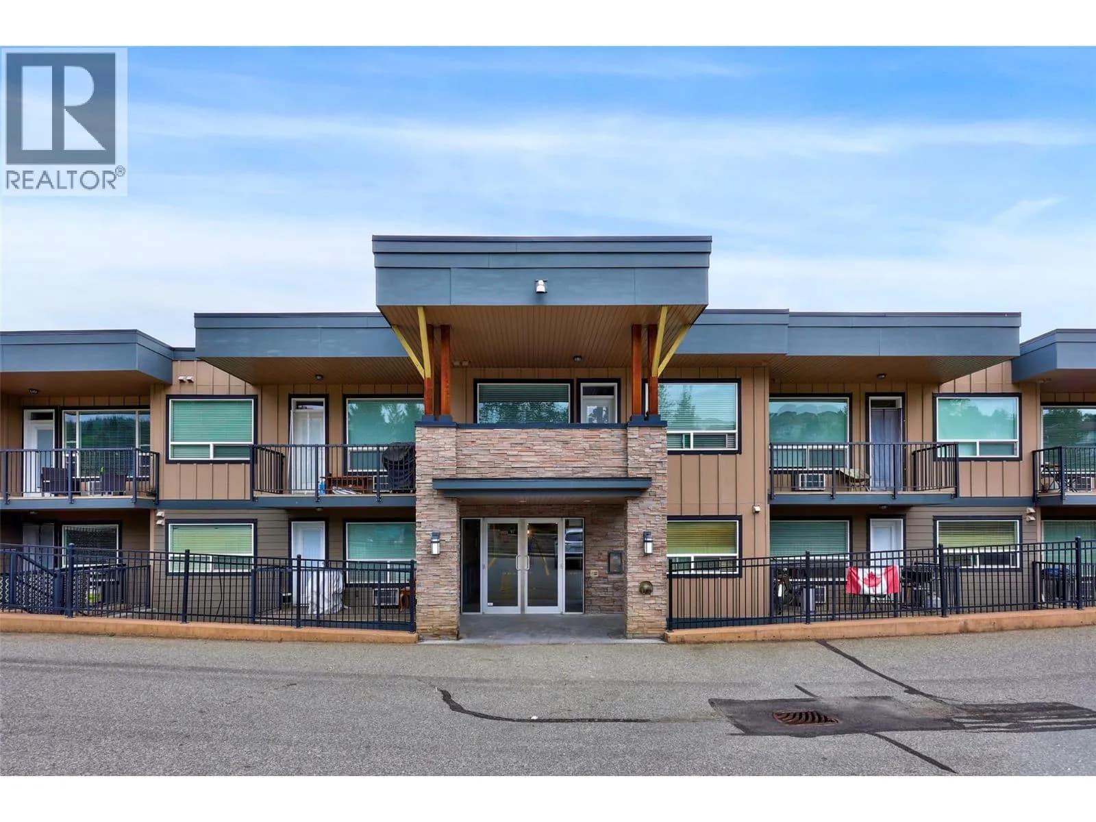 1200 HARRISON Place, Kamloops