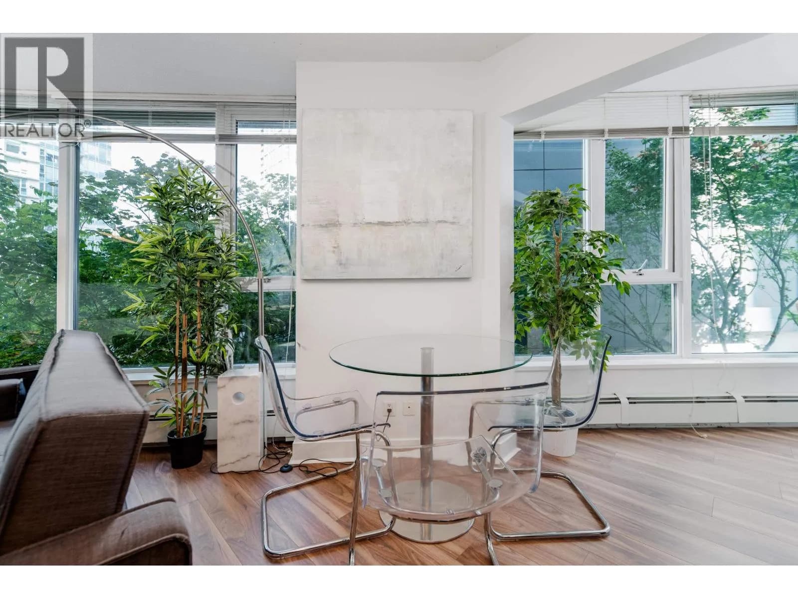 #301 689 ABBOTT STREET, Vancouver, BC photo 3